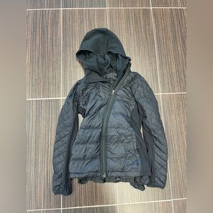 Lululemon Goose Down Hooded Puff Jacket